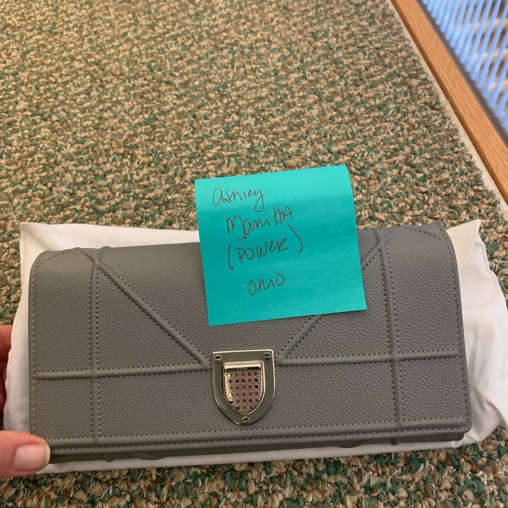 Dior Diorama WOC Gray